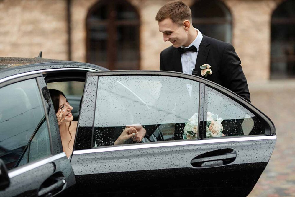 Special Occasions | Services | Arrow Limousine