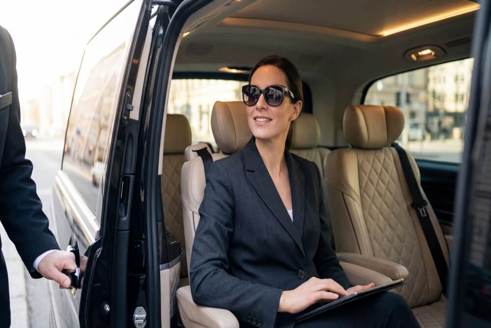 Executive Transportation Built Around Your Schedule | Corporate Transportation in New Jersey | Arrow Limousine